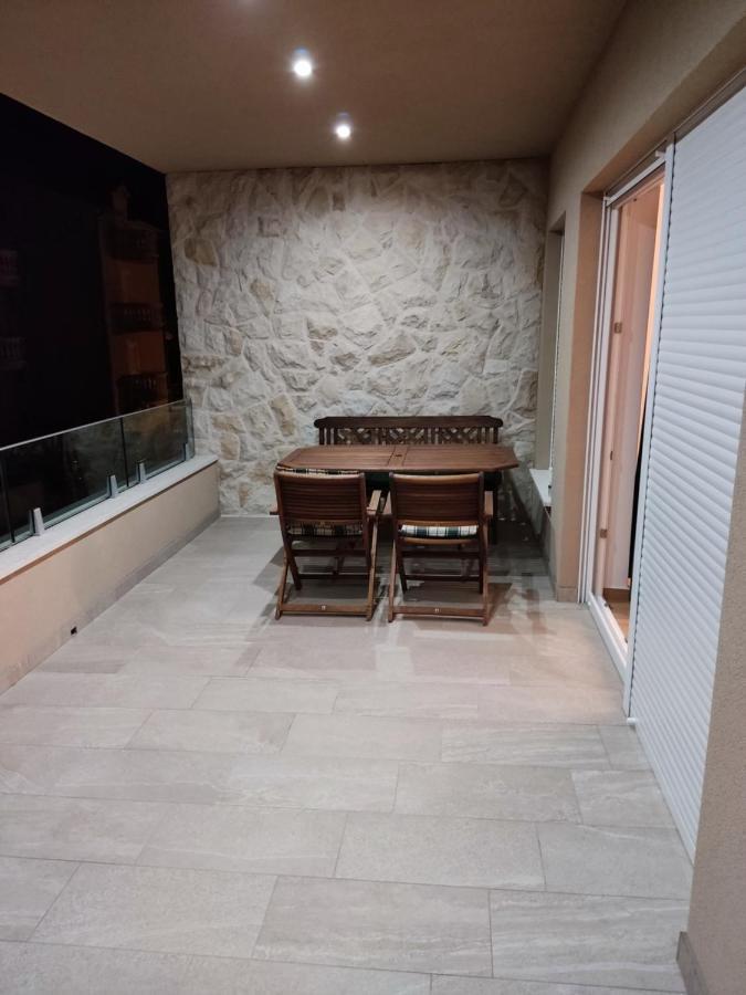 Ferienwohnung Fantazija Vodice Exterior foto